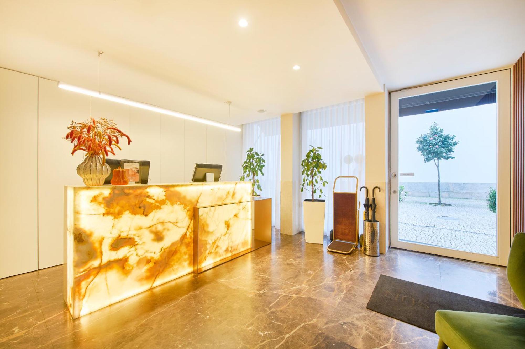 Hotel Moon & Sun Braga Exterior photo